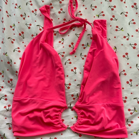 Pink Ring Detailed Tie Top - Picture 2 of 3